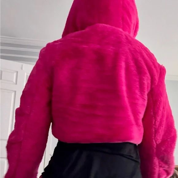 Ladies Pink Fleece Jacket - Picture 3 of 5